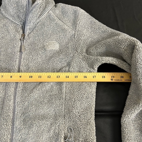 The North Face Womens Small Osito Full Zip Jacket - Picture 4 of 9